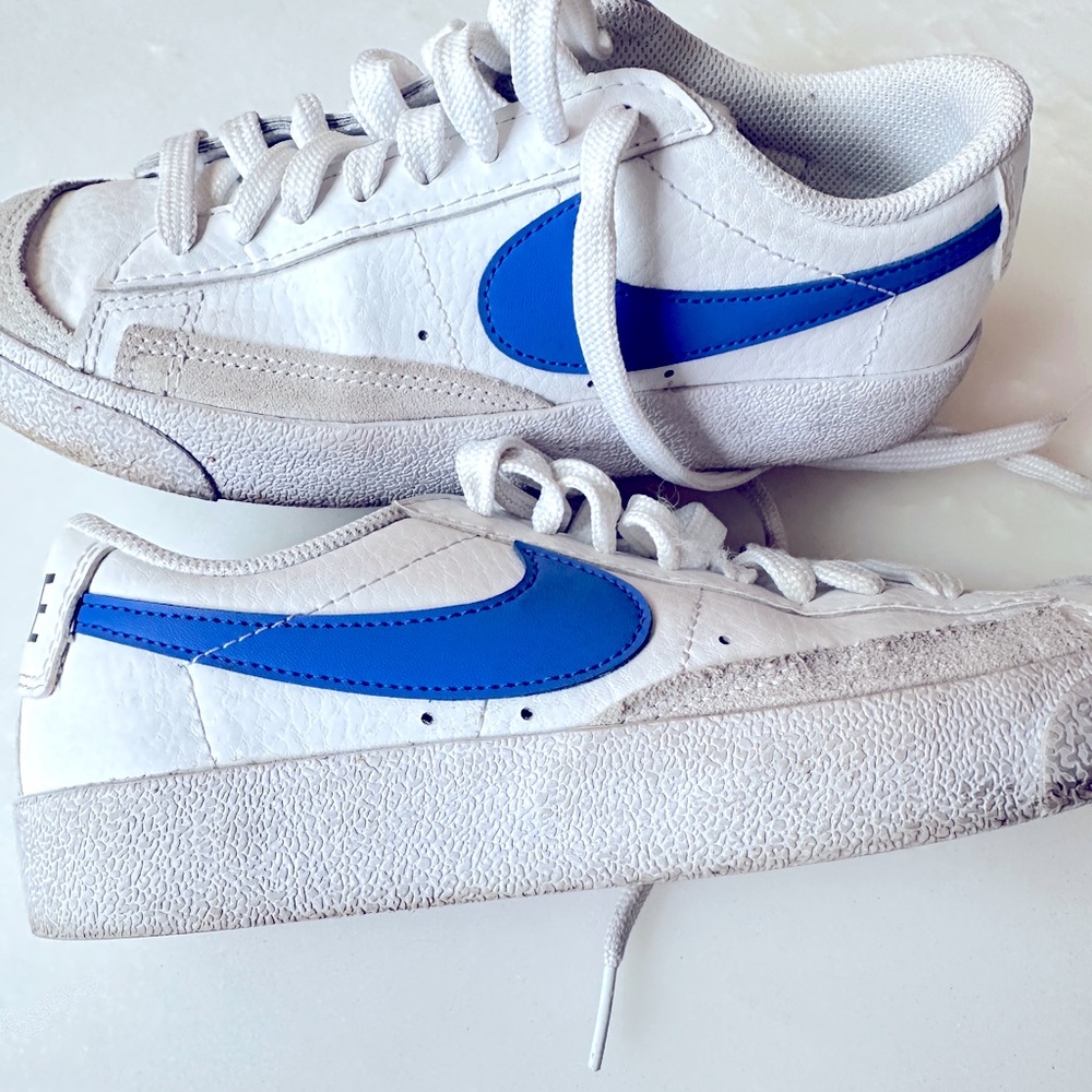 BIG KIDS' NIKE BLAZER LOW '77 Sneaker RARE Blue/green